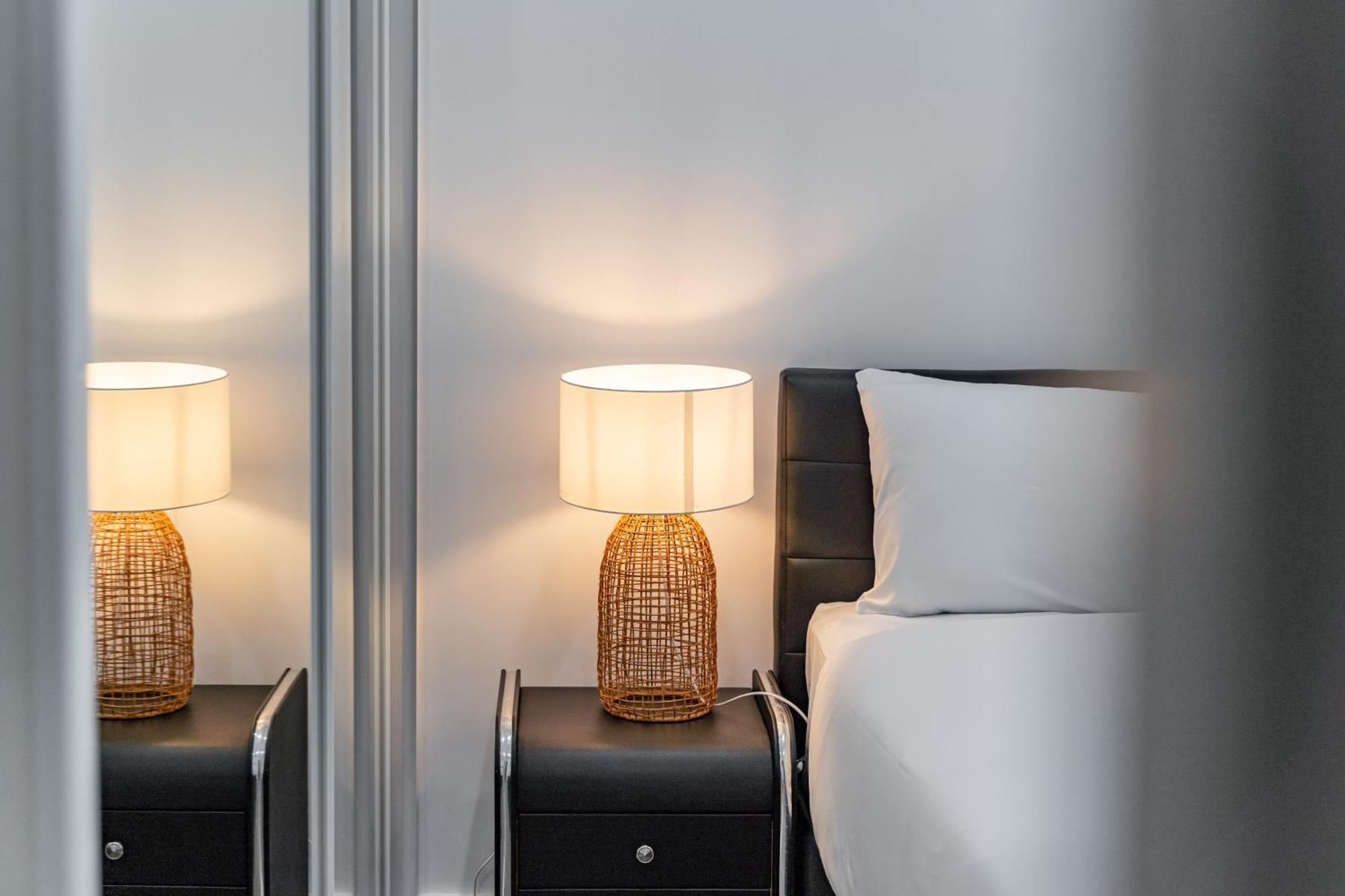 Waterloo 2br Modern Natural Park Apartment Sydney